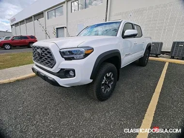 Toyota Tacoma 4WD 2023