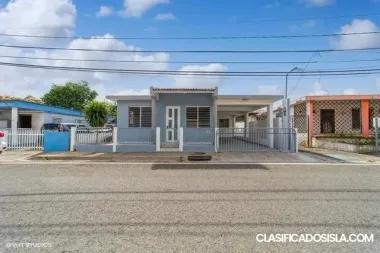 3 Cuartos 2.5 Baños