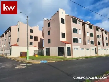 Apartamento en Cond. La Marina