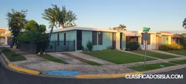 Casa de Esquina con 1 Apartamento