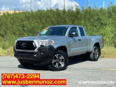 TOYOTA TACOMA !SOLO 3 MIL MILLAS!