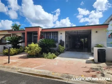 Paseo Magdalena St. Levittown Lakes TOA BAJA, PR 00949