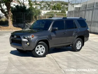 TOYOTA 4 RUNNER SR5 2019 ¡BRUTAL!