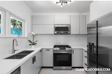 AVAILABLE FOR RENT AND MOVE IN