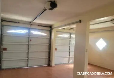 AVAILABLE FOR RENT AND MOVE IN