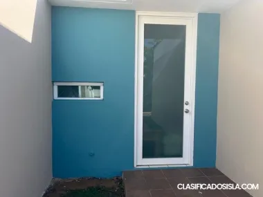 Se Renta Casa de 3 cuartos 2 baños