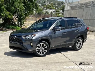 Toyota RAV4 XLE 2021