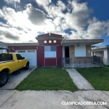 Urb. Paseo Torre Alta