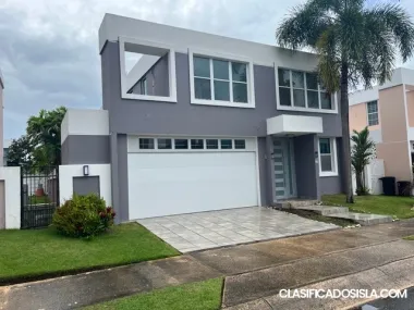 Casa en Urb. Brisas de Montecasino