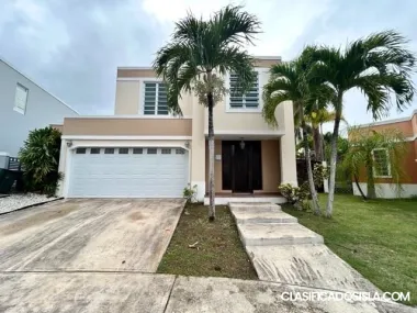 Urb. Palacios Del Río