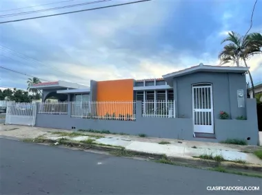 beautiful furnished 4 beds 3 baths 3,110 sqft