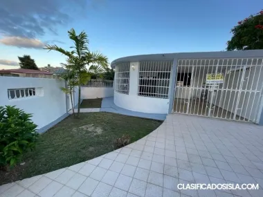 TURABO GARDENS- Mucho Patio!