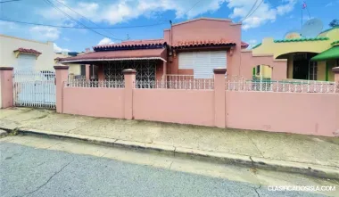 #281 Ramirez De Arellano ( Dulces Labios)