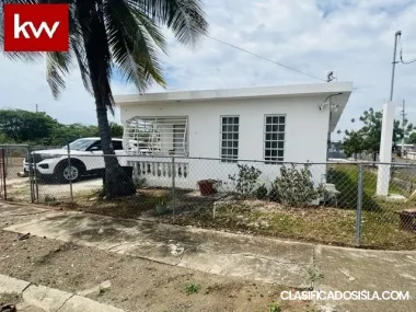 Urb. El Coqui, Casa en Salinas