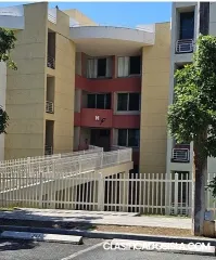 Cond. Loma Alta Village