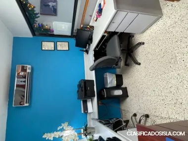 Espacioso local comercial