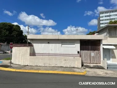 Casa en Ave. Americo Miranda