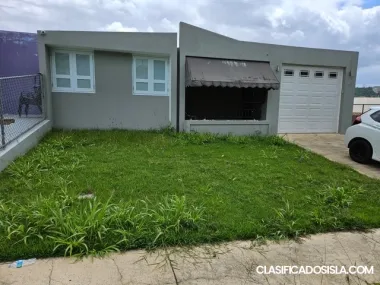 Brisas de Metropolis, Carolina