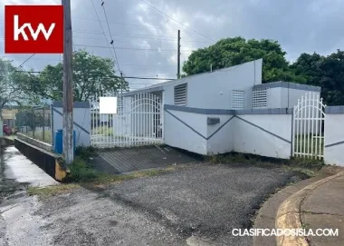 Casa en Urb. Villa Universitaria