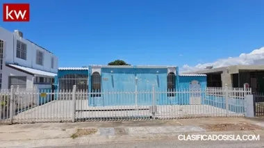 Urbanizacion Villa del Carmen, Casa