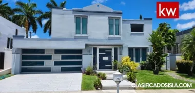 Casa en Urb Estancias Reales