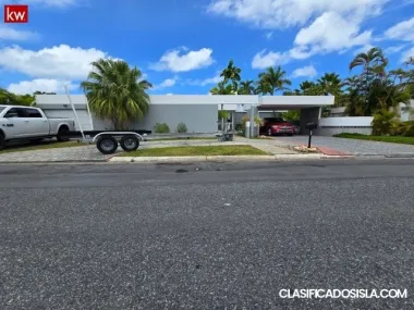 Casa en Urb Vistamar Marina Este