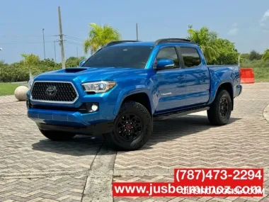 TOTOTA TACOMA 4X4 TRD SPORT !LINDA!