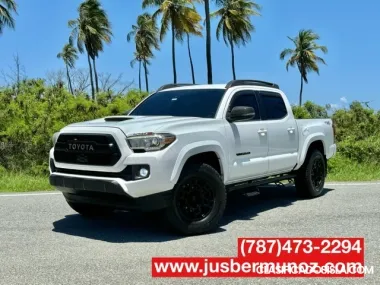 TOYOTA TACOMA TRD SPORT ! PRECIOSA!