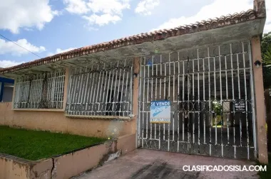 Urb. Jardines de Carolina