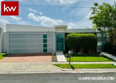 Casa en Urb. Colinas Metropolitanas