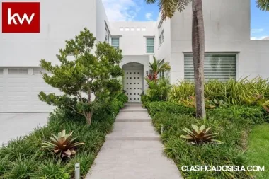 Urb. La Sierra Del Rio, Casa en S J