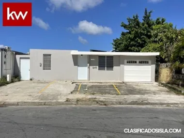 Casa en Urb. Villa Carolina