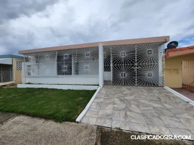 Casa en Urb. Country Club