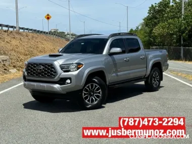 TOYOTA TACOMA TRD SPORT MUCHOS EXTR