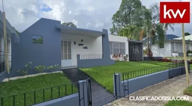 Urb. Vega Linda, Casa en Jayuya