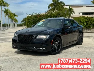CHRYSLER 300 S TRIPLE BLACK, !WoW!