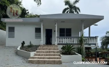 ¡Bella casa con hermosa vista!