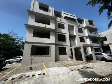 Walk Up Cond. Linares