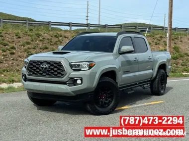 TOYOTA TACOMA TRD SPORT 18 M MILLAS