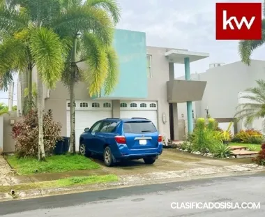 Urb. Las Cascadas, Casa en Toa Alta