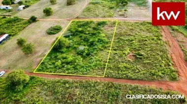 Terreno en Bo. Combate