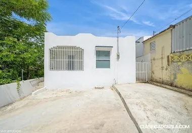 Property consists of 3beds/2bath, kitchen, living room.