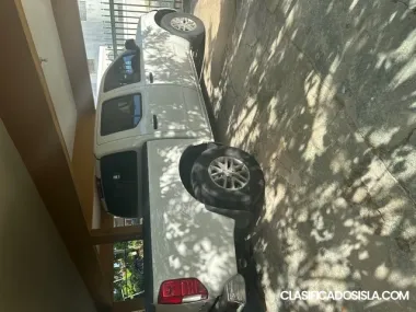 Se vende Nissan Frontier 2018