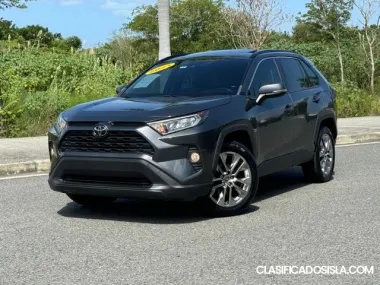 Toyota RAV 4 XLE 2021