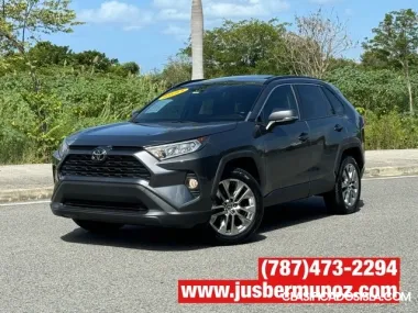 TOYOTA RAV-4 XLE PREMIUM SUN ROOF