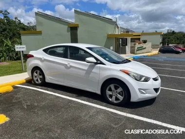 Hyundai Elantra 2013