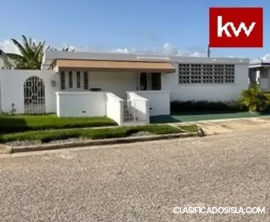 URB. ANAIDA, CASA EN PONCE