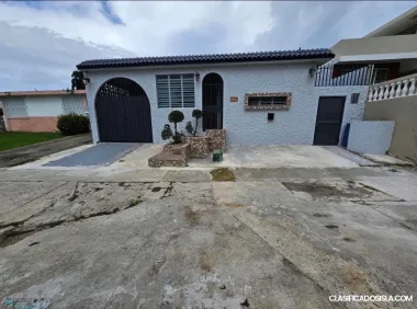 Ave Colectora Central, Jardines De Caparra Bayamon