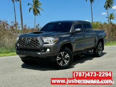 TOTOTA TACOMA TRD SPORT !LINDA!