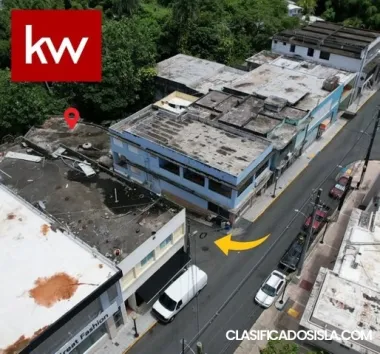 Calle Gandara, Casa en Corozal